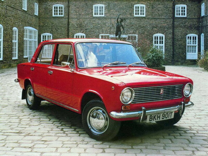 О советских "галошах" в Великобритании на примере автомобилей "Жигули"