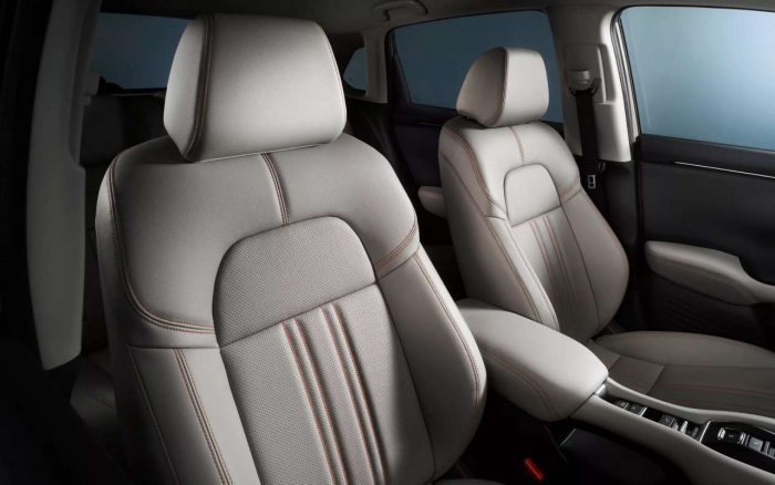 На рынок вышел новый экономичный японский кроссовер дешевле 2 миллионов рублей