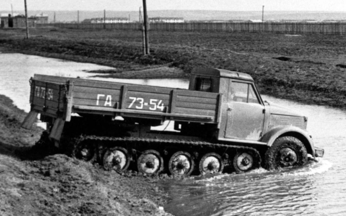 Самый популярный трудяга СССР — такого ГАЗ-51 вы не видели