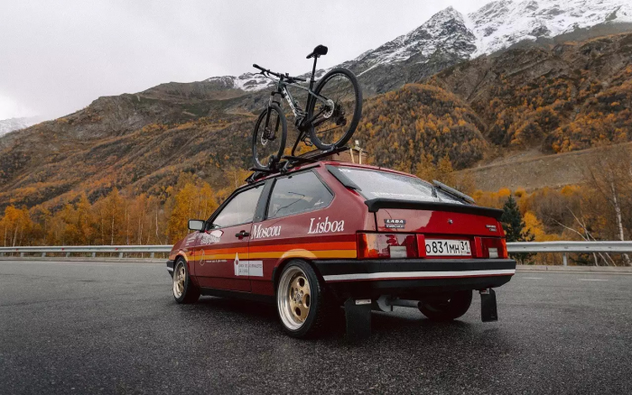 Привет из юности: у легендарного ВАЗ-21093 «За рулем» есть «сестра-двойняшка»!