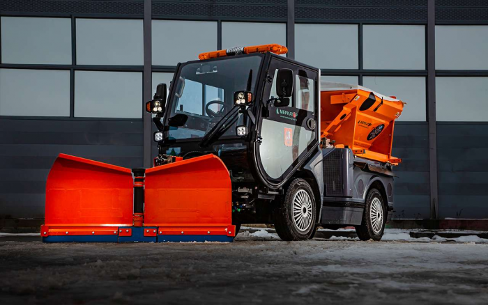 Швейцарский нож на колесах — одна машина взамен бригады дворников и парка техники