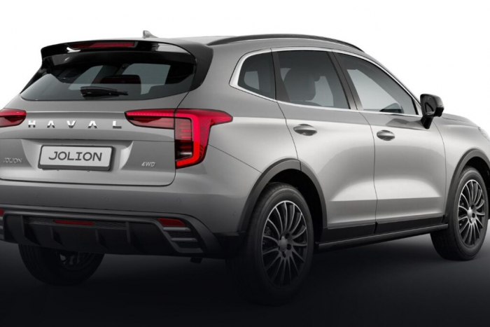 Зато не в кредит: топ-5 китайских машин до 2 млн рублей