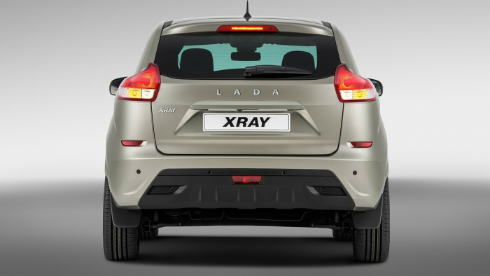 5 причин почему ненавидят Lada Xray