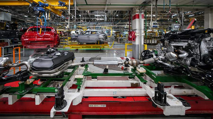 Мантуров объяснил введение утильсбора поддержкой локального производства