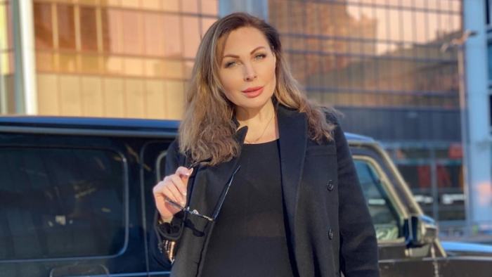 Даша Букина против ПДД: как Бочкарёва накатала почти сотню штрафов на своём Mercedes