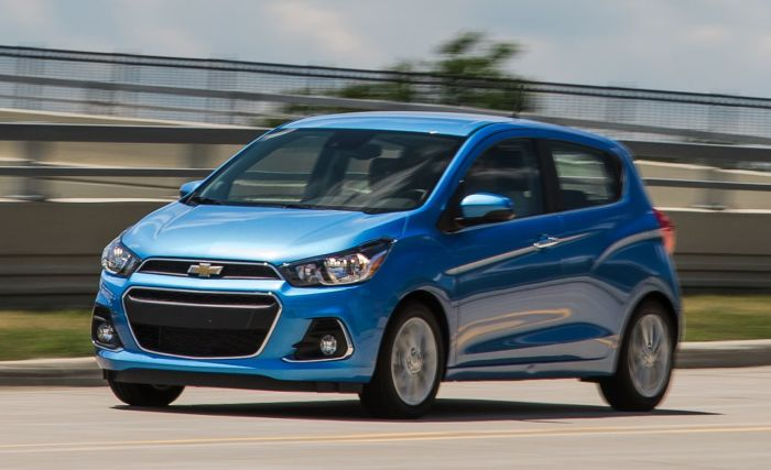 5 автомобилей, от которых любому водителю следует держаться подальше