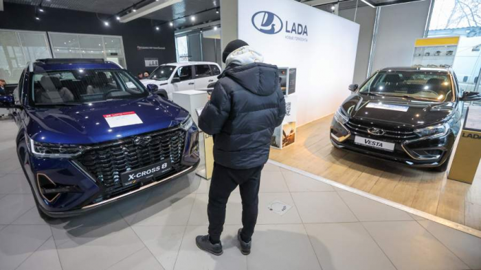 Сдали назад: автопроизводители из КНР теряют российский рынок