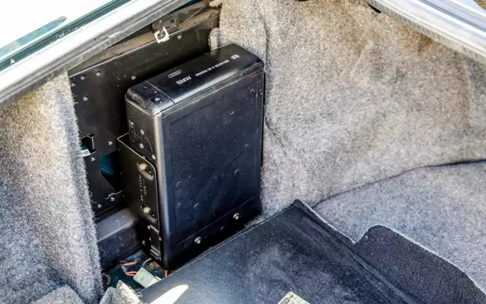 Секрет его молодости: BMW, который похож на BMW