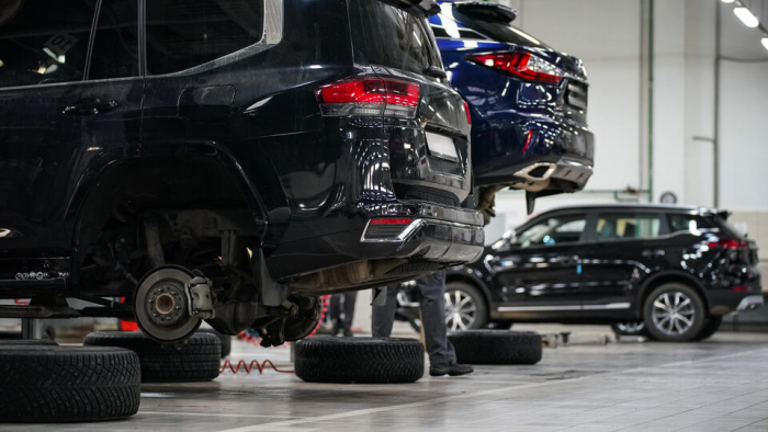 Риск для водителей: чем опасна зимняя резина западных брендов