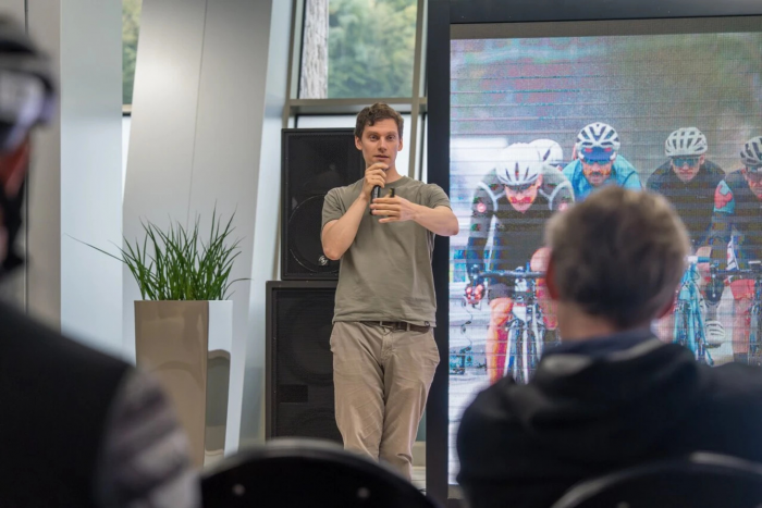 Шоссейные гонки для любителей: как это устроено? Где проходят?