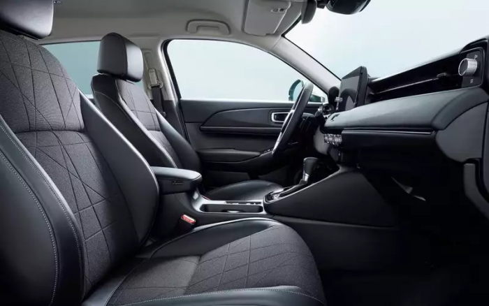 Надежный японский кроссовер снова можно купить в РФ дешевле китайских ...огов