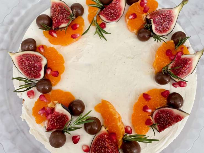 Вкусно, быстро, просто: 5 рецептов домашних новогодних тортов