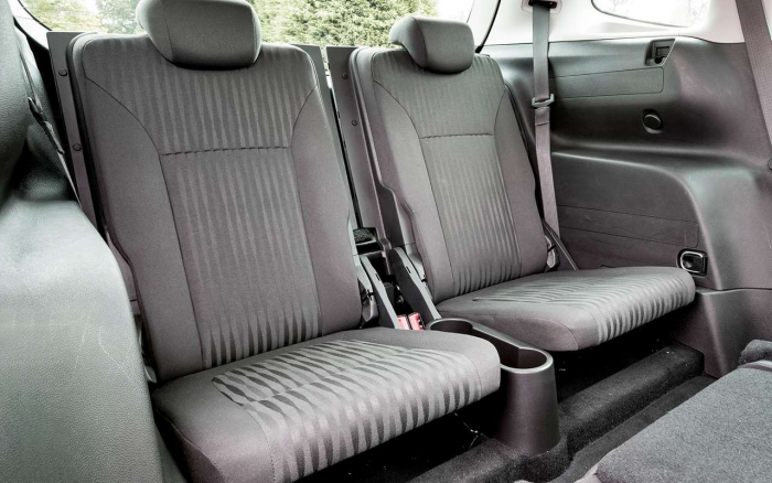 Что взять вместо Ларгуса: 6 бюджетных семейных иномарок (включая Тойоту!)