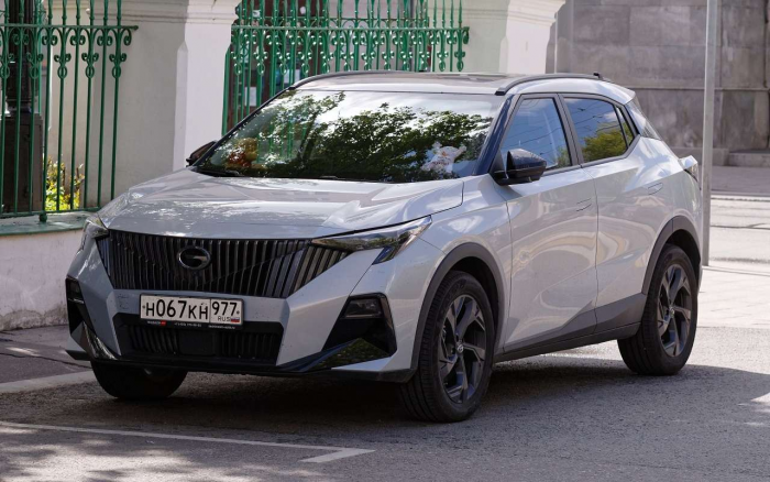 Автодилеры назвали машины, которым грозит дефицит уже в ближайшее время