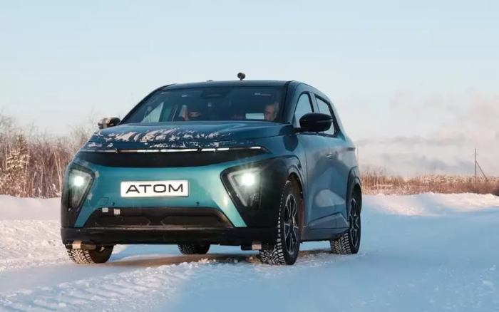 Электромобиль Атом протестировали в Сургуте при экстремальных температурах до -42°C