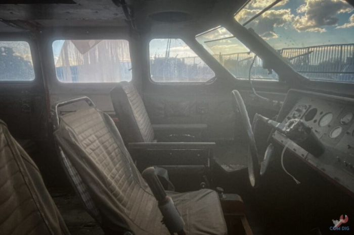 Советский катер на воздушной подушке "Барс"