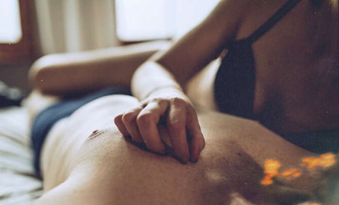 6 признаков, что в моменты близости ваш партнер думает о ком-то другом