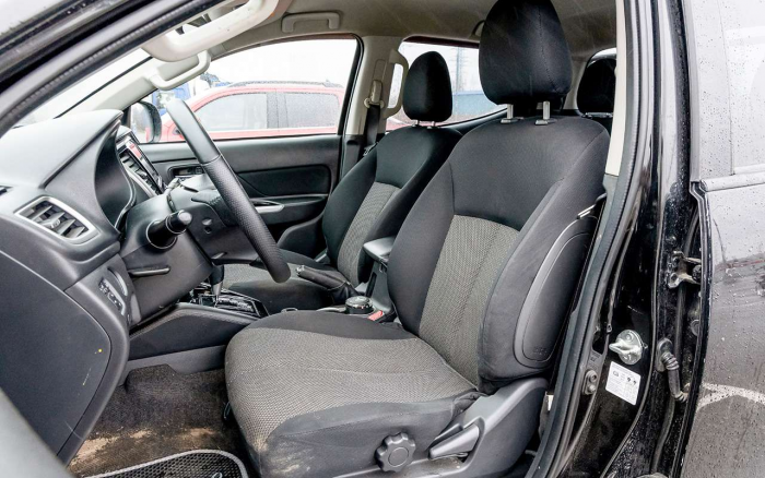 Внедорожники за 4 млн: сравнили новый китайский и японский с пробегом