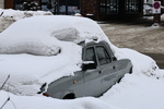 Снежное забвение. Фото барнаульских автомобилей, ставших частью зимнего пейзажа