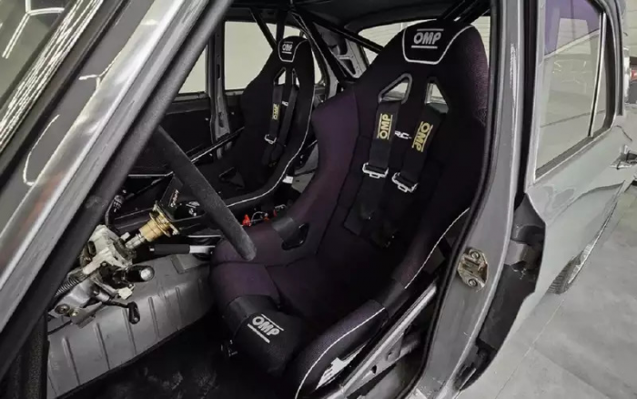 В России продают уникальную Волгу за 10 млн рублей: что в ней особенного?