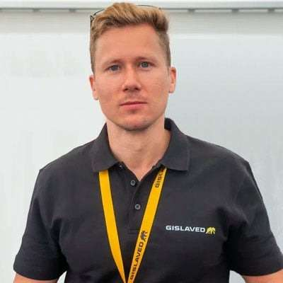 Какое давление в шинах должно быть на самом деле