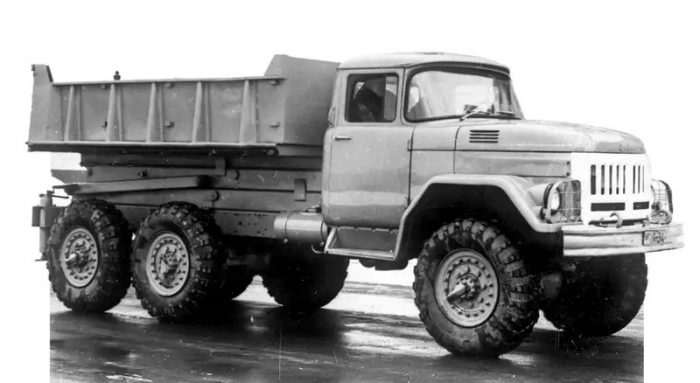 Крутой внедорожник СССР — его можно встретить на дорогах до сих пор