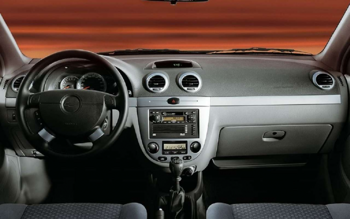 Надежный автомобиль за полмиллиона — 4 проверенных варианта