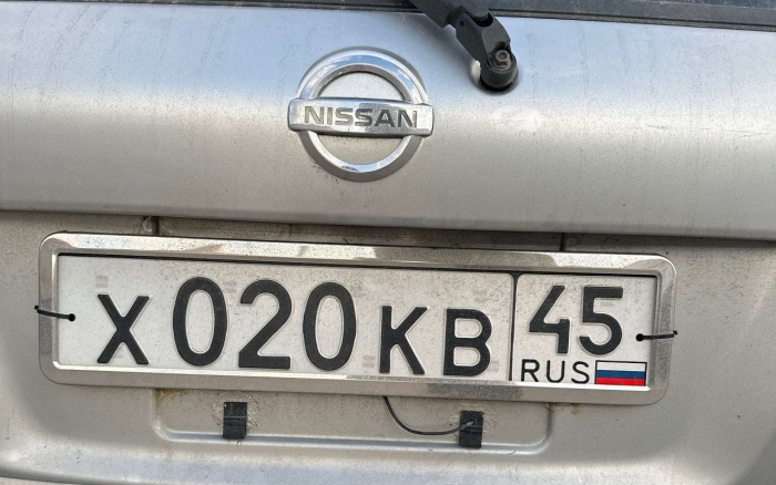 Автомобилистам напомнили о наказании за любые изменения номеров машины