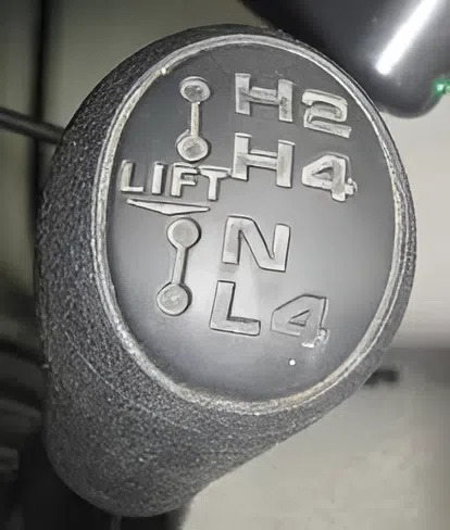 Toyota Land Cruiser FJ80 - Комфортабельный наследник