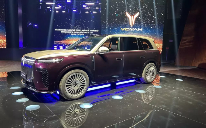 В Россию привезут гибридный автомобиль Voyah Taishan. «За рулем» узнал подробности