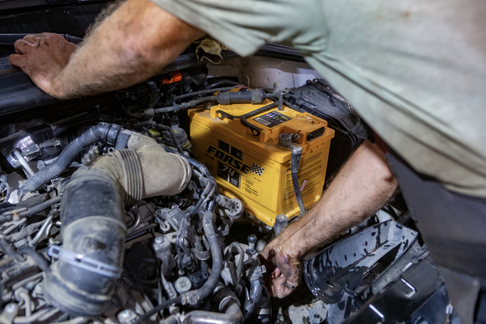 Россиянам назвали способы продлить жизнь аккумулятора авто зимой