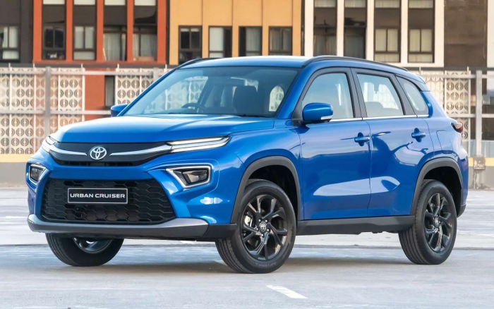 В России появился богато оснащенный кроссовер Toyota дешевле китайских ...огов