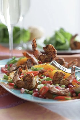 Меню новогоднего стола в 2026 году. Что приготовить в год Красной Огненной Лошади?