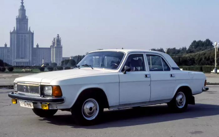Самая престижная советская Волга: сравнили ее с «немцем» и «шведом»