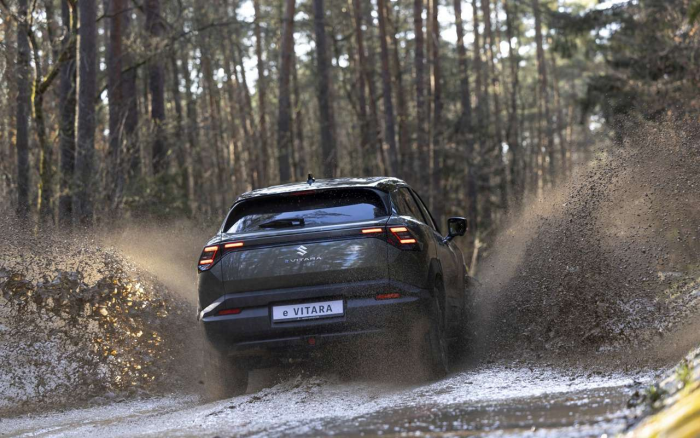 Suzuki Vitara в новом амплуа: в Европе начались продажи новой версии модели