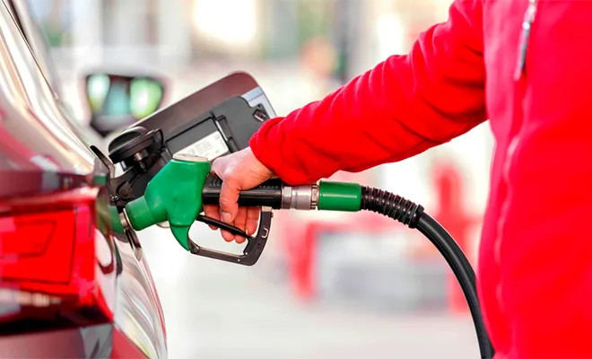 Разбавляют или нет: как понять, что бензин плохой за 5 минут прямо на заправке