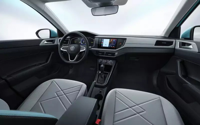 В России появился надежный и просторный седан Volkswagen дешевле Весты