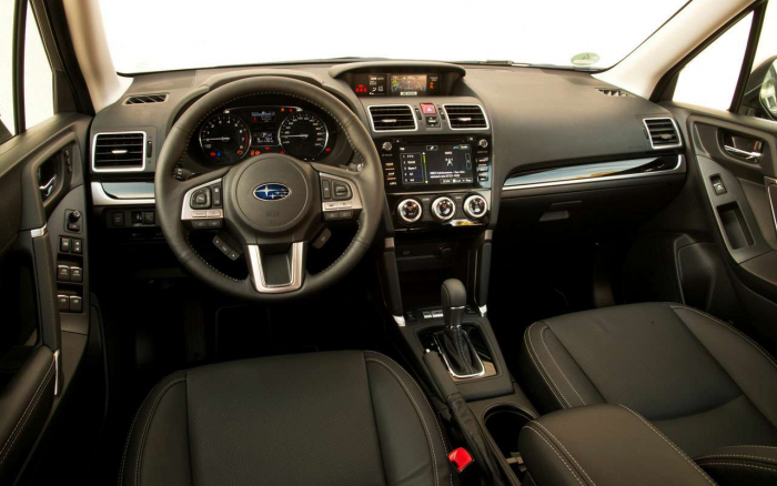 Атмосферник 150 л.с. и 4x4 — этот надежный японский кроссовер можно купить в РФ от 1,8 млн рублей