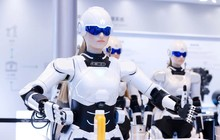 Роботы AiMOGA появятся в автосалонах EXEED  