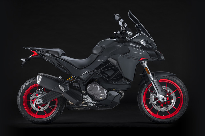 Удовольствие от повседневных поездок: представлен новый Ducati Multistrada V2  