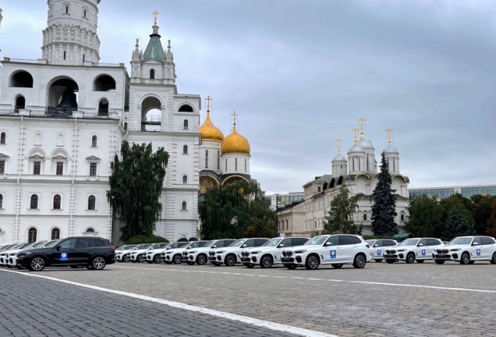 Олимпийцы продают подаренные BMW: реакция Госдумы