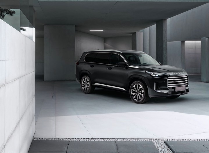 EXEED VX был признан лучшим премиальным внедорожником по версии Arab Car of the Year Awards